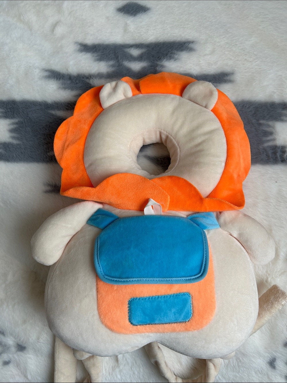 Plush Lion Head Protector
